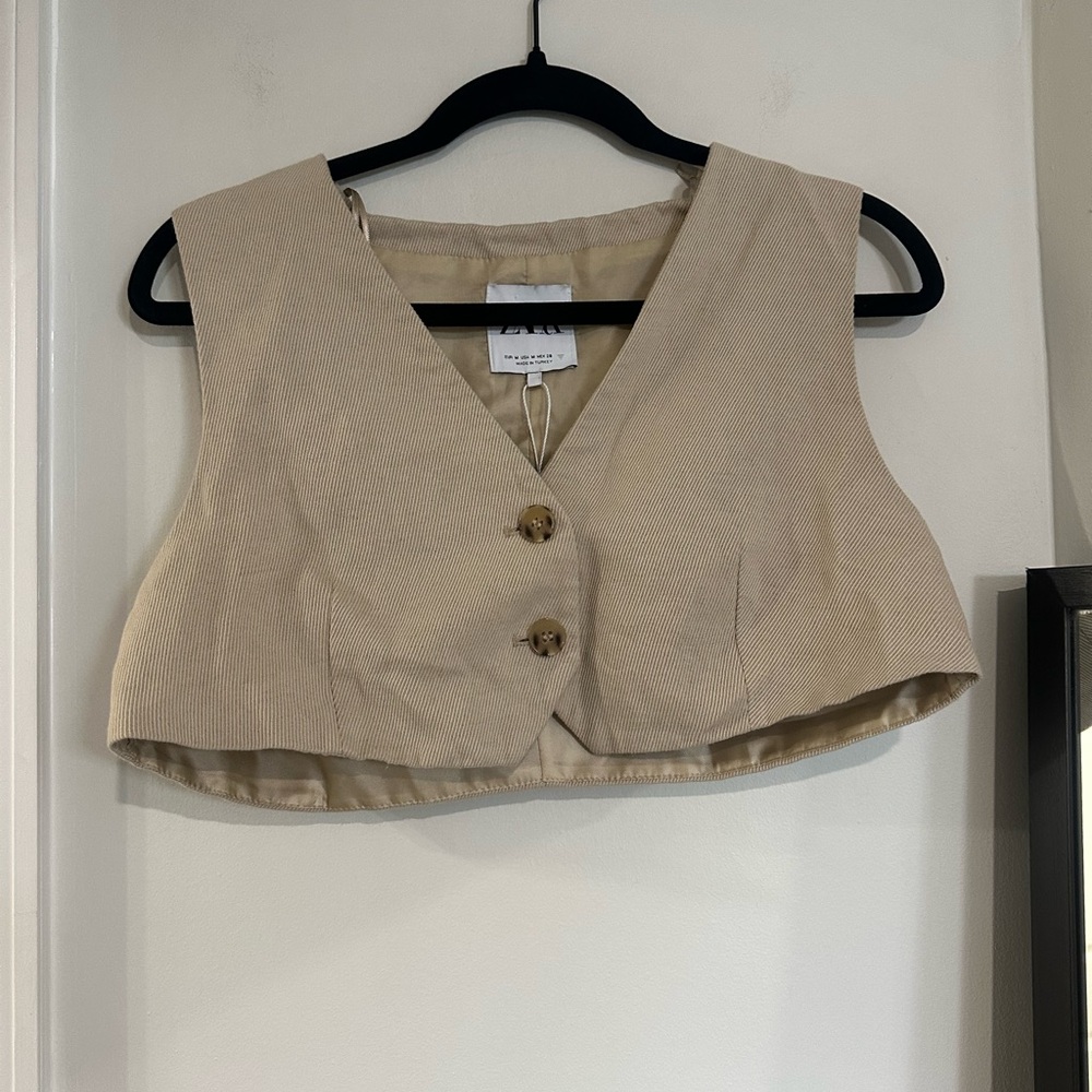 Zara Tan Buttoned Vest